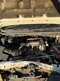 Stripping Isuzu KB250 Dmax For Spares