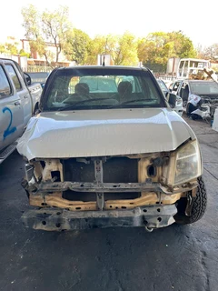 Stripping Isuzu KB250 Gobig For Spares