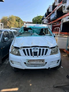 Stripping Mahindra Ginio Mhawk For Spares