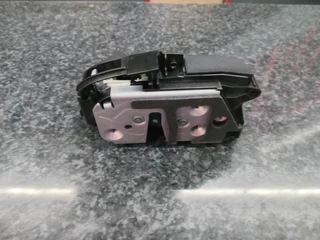 BT50 T6/T7 Door Lock New