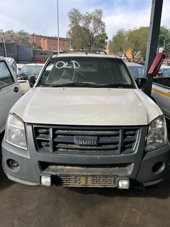 Stripping Isuzu KB250 2012 For Spares