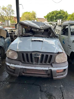 Stripping Mahindra Scorpio Mhawk D/cab For Spares