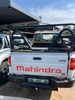 Stripping Mahindra Scorpio S4 Mhawk For Spares