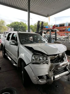 Stripping GWM Steed 5 2.0 VGT For Spares