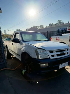 Stripping Isuzu KB250 Gobig For Spares