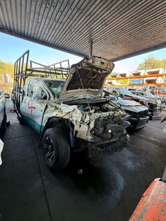 Stripping Isuzu KB250 Dmax For Spares