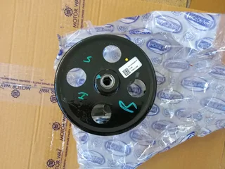 Selling Mahindra Scorpio Mhawk S4/S6/S11 New Power Steering Pump