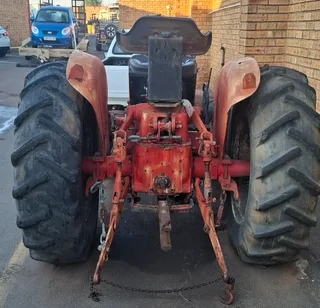 2WD TRACTOR