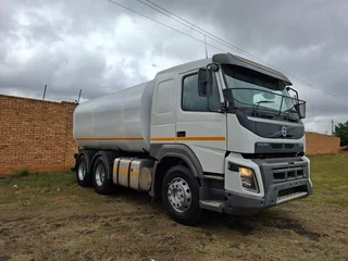 2016 VOLVO FMX  WATER CAR 18000L