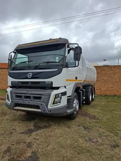 2016 VOLVO FMX  WATER CAR 18000L