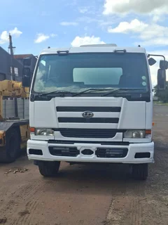 2010 UD290 18000L Aluminum Tank