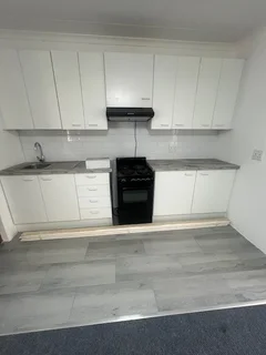 Modern &amp; Secure 1-Bedroom Cottage in Darrenwood