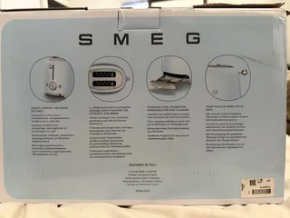 SMEG Modern Retro Toaster – 2 Slots, Fits 4 Slices, Red, New in Box