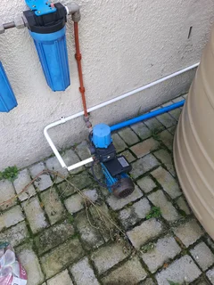 Water tank installations