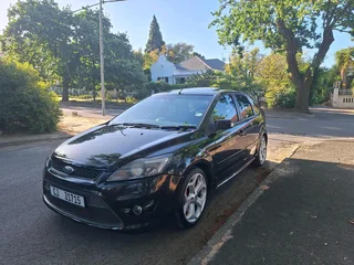 Ford Focus ST225 2.5L Turbo