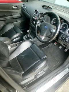 Ford Focus ST225 2.5L Turbo