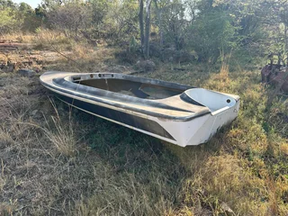 Boat - Ad posted by Charlotte van Heerden