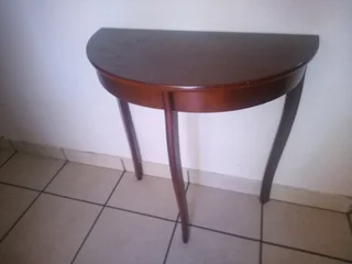 Half moon table