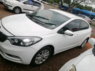 2013 Kia Cerato {Manual Drive}
