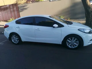 2013 Kia Cerato {Manual Drive}