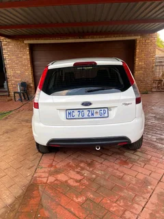 2014 Ford Figo {Female Owned}