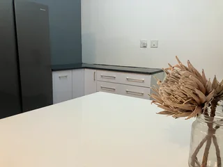 4 Bed 3 Bath &#43; Flat (r9,000 Income) - Westville