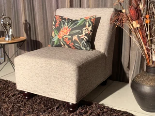 Single Chair  ( swift )