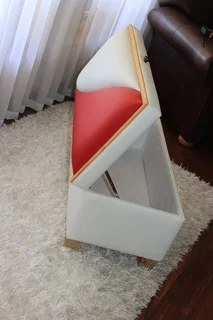 New Kists.    (  Caitlyn  )