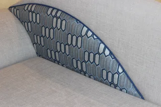 Couch  chaise lounge   ( Diana )