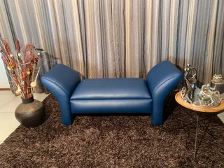 Couch   ( Calvyn  Kist )