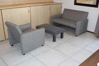 lounge suite    (  Gia  )