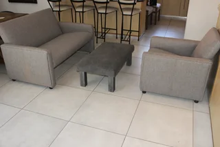 Lounge Suite    ( Gia )