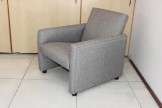 Lounge Suite    ( Gia )