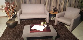 Lounge Suite    ( Gia )