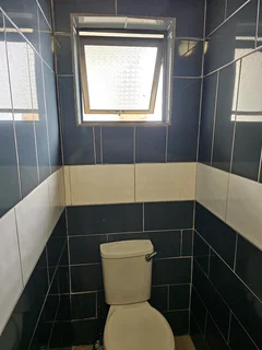 MALE required for a 1bed with en-suite bathroom within a 4bed/4bath apartment. Close to The Atrium