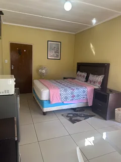 Salvador Guesthouse Vereeniging 0848103487