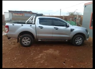 Ford Ranger 3.2 Xlt Urgent Sale 2013 Model Start And Go In Good Condition R170k