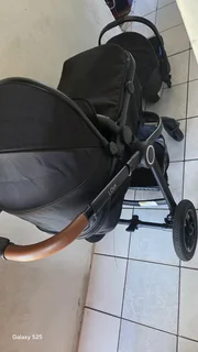 Lova baby pram/stroller