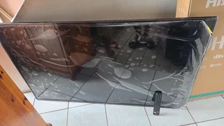 Hisense 58" smart tv