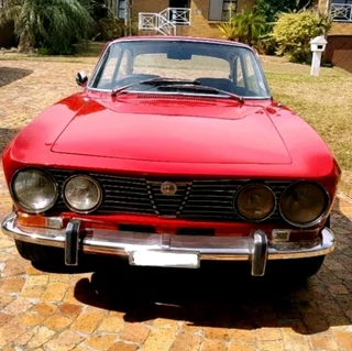 Classic Alfa Romeo and Italian cars WANTED!!!