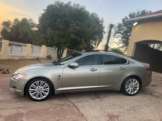 2010 JAGUAR XF 3.0L V6 PREMIUM LUX