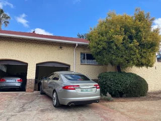 2010 JAGUAR XF 3.0L V6 PREMIUM LUX