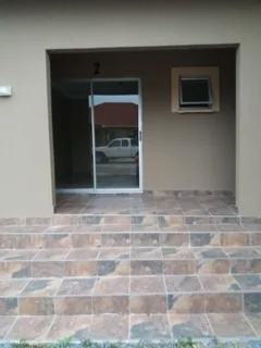 Flat to rent at Amalinda