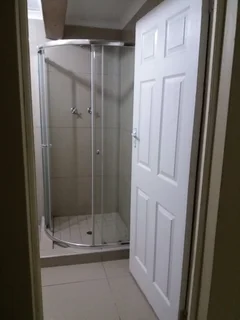 Flat to rent at Amalinda