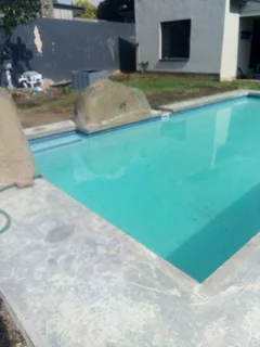 Sparkling Swimming Pool Services