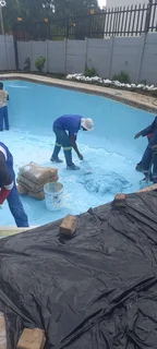 Sparkling Swimming Pool Services