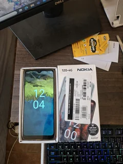 Nokia 120-4G cell phone