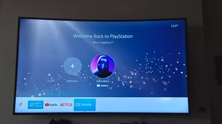 SAMSUNG CURVE 4K SMART TV