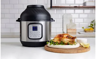INSTAPOT DUO PRESSURE POT &amp; AIRFRYER IN ONE UNIT!