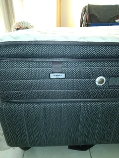 Sealy Veraney Queen Extra Length Mattress and Base